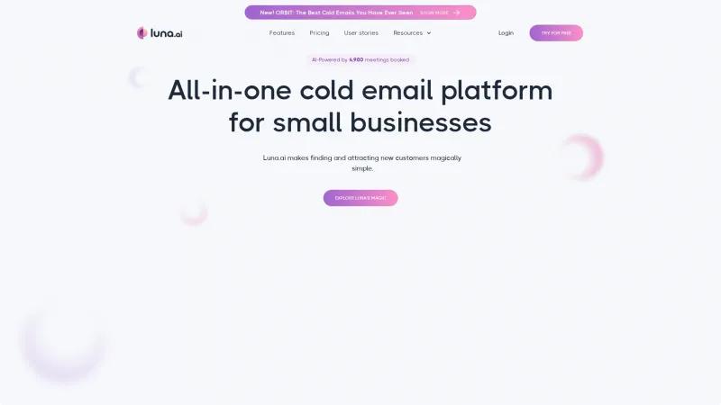Homepage of Luna.ai
