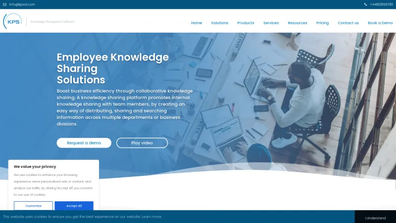 Homepage of Universal Knowledge