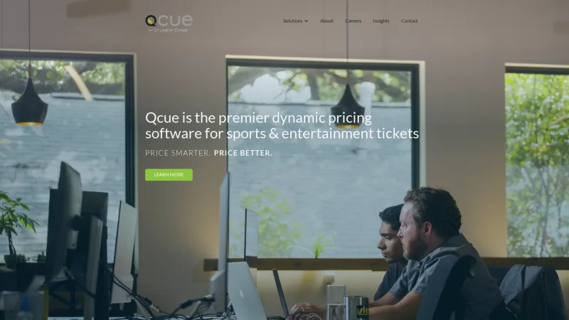 Homepage of Qcue