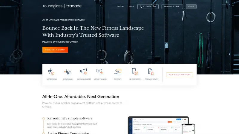 Homepage of Traqade